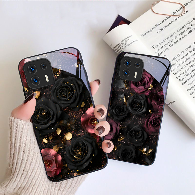 Wine red flower petals For Mot - Wine & Beer Emporium recension och pris